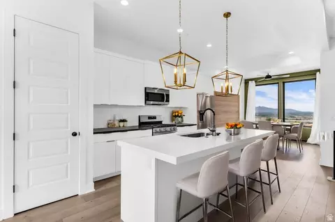 Kitchen - 313 Endurance Cir S, Draper, UT 84020 photo 2 of 3