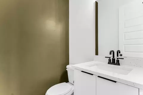 Bath - 313 Endurance Cir S, Draper, UT 84020 photo 1 of 5