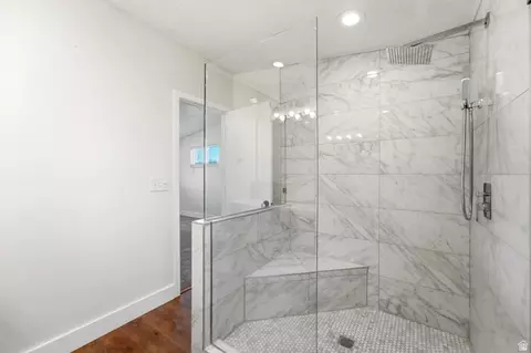 Bath - 1237 E Sierra Way, Millcreek, UT 84106 photo 6 of 7