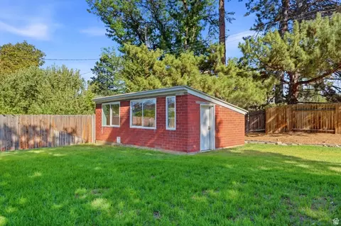 Exterior - 1237 E Sierra Way, Millcreek, UT 84106 photo 18 of 24
