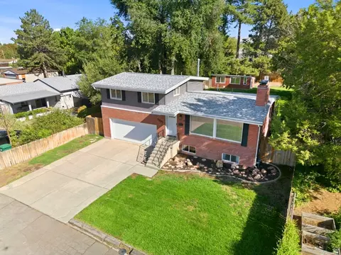 View/Area - 1237 E Sierra Way, Millcreek, UT 84106 photo 2 of 8