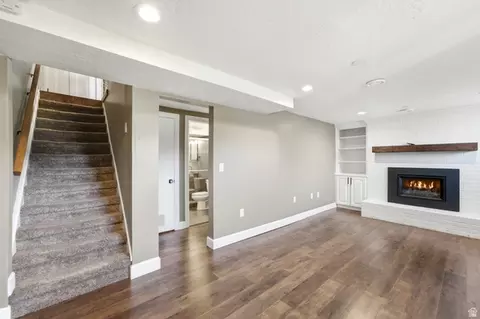 Living - 1237 E Sierra Way, Millcreek, UT 84106 photo 8 of 9