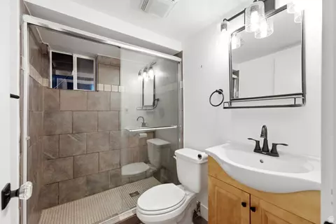 Bath - 1237 E Sierra Way, Millcreek, UT 84106 photo 7 of 7