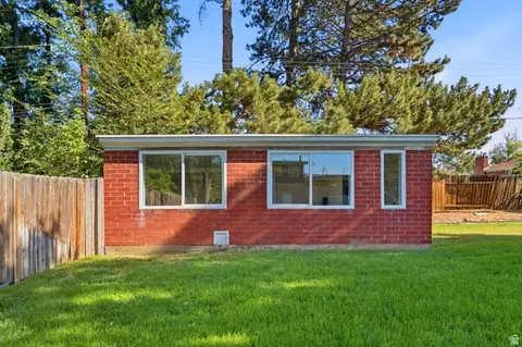 Exterior - 1237 E Sierra Way, Millcreek, UT 84106 photo 19 of 24