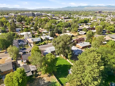 View/Area - 1237 E Sierra Way, Millcreek, UT 84106 photo 8 of 8
