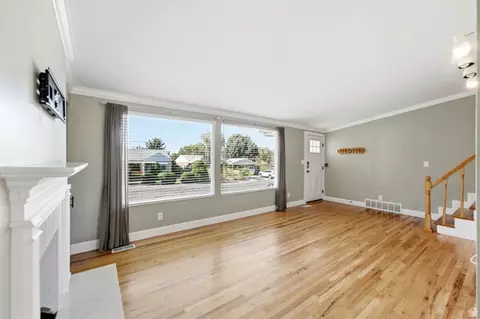 Living - 1237 E Sierra Way, Millcreek, UT 84106 photo 4 of 9