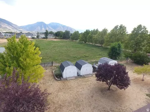 Exterior - 333 W Maple St, Mapleton, UT 84664 photo 3 of 3