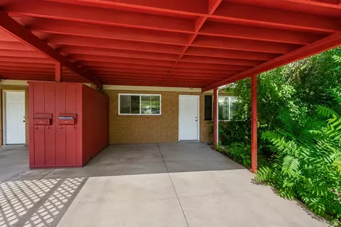 Exterior - 3420 S 2000 E, Millcreek, UT 84109 photo 2 of 3