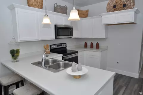 1423 N 3830 W #B201, Lehi, UT 84043