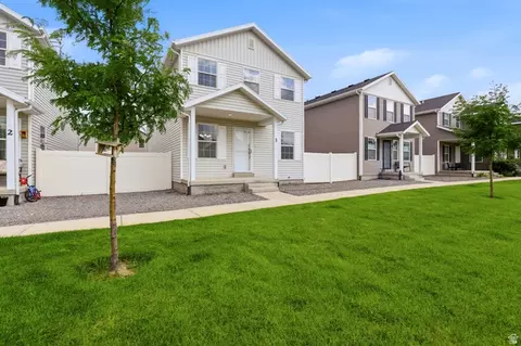 Exterior - 1848 E American Way #3, Eagle Mountain, UT 84005 photo 5 of 5