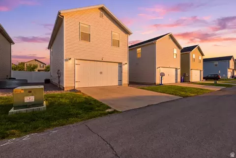 Exterior - 1848 E American Way #3, Eagle Mountain, UT 84005 photo 2 of 5