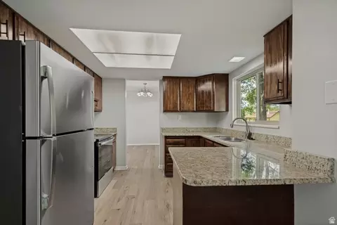 Kitchen - 964 W 445 S, Orem, UT 84058 photo 1 of 2