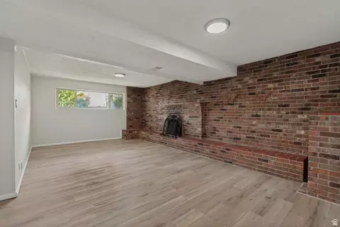 Living - 964 W 445 S, Orem, UT 84058 photo 4 of 6