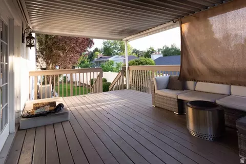 Exterior - 9642 S 2760 E, Sandy, UT 84092 photo 2 of 6