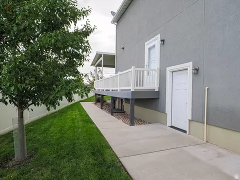 Exterior - 549 E Virginia St, Murray, UT 84107 photo 11 of 11