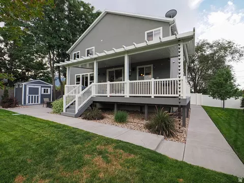 Exterior - 549 E Virginia St, Murray, UT 84107 photo 5 of 11
