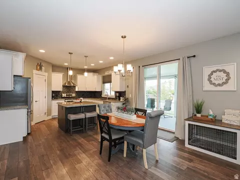 Dining - 549 E Virginia St, Murray, UT 84107 photo 1 of 1
