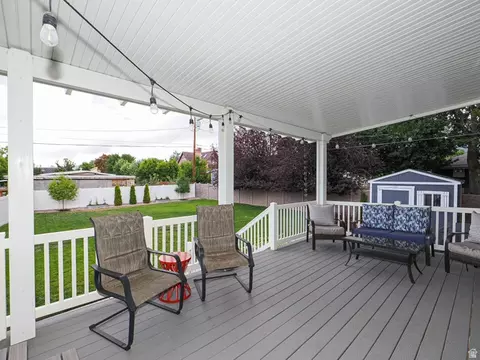 Exterior - 549 E Virginia St, Murray, UT 84107 photo 10 of 11