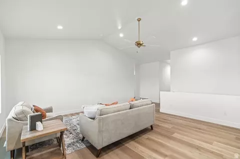 Living - 1 E 800 S, Sigurd, UT 84657 photo 3 of 3