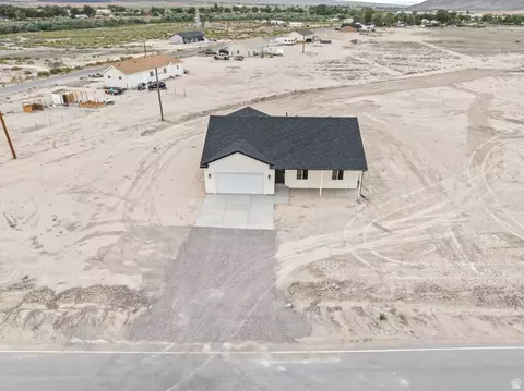 View/Area - 1 E 800 S, Sigurd, UT 84657 photo 3 of 7