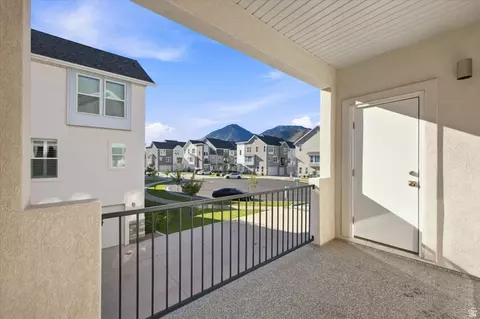 Exterior - 1026 S 2770 E, Spanish Fork, UT 84660 photo 4 of 7