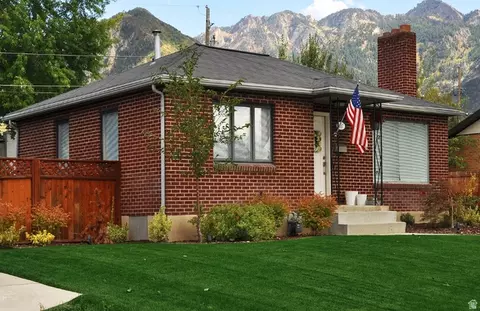 3387 S Plaza Way E, Millcreek, UT 84109