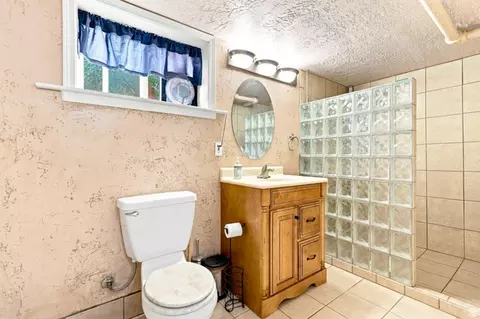 Bath - 455 W 500 N, Logan, UT 84321 photo 2 of 2