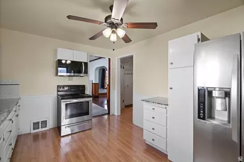 Kitchen - 56 S 200 E, Morgan, UT 84050 photo 4 of 4
