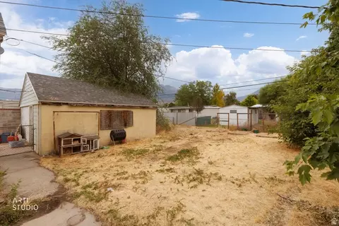 Exterior - 510 N Emery Ave #126/3, Orem, UT 84057 photo 4 of 10