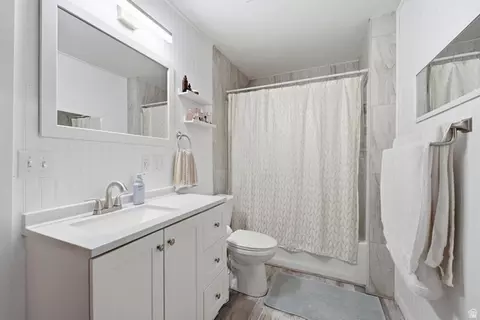 Bath - 1835 N 680 West W, Orem, UT 84057 photo 3 of 3
