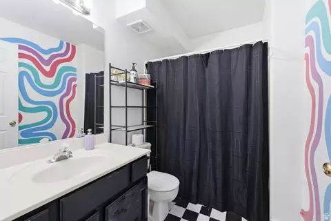 Bath - 1835 N 680 West W, Orem, UT 84057 photo 2 of 3