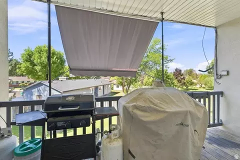 Exterior - 1835 N 680 West W, Orem, UT 84057 photo 5 of 6