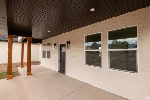 Exterior - 465 N 1000 E, Beaver, UT 84713 photo 4 of 10