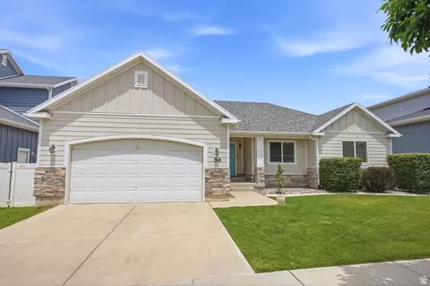 768 W Star Spangled Dr S, Bluffdale, UT 84065