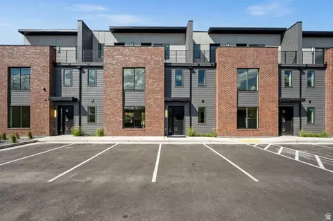 2162 S Lake St # 2, Salt Lake City, UT 84106