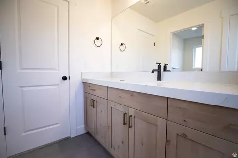 Bath - 1973 E Mule Deer Ln #LOT EAGLE, Eagle Mountain, UT 84005 photo 3 of 3