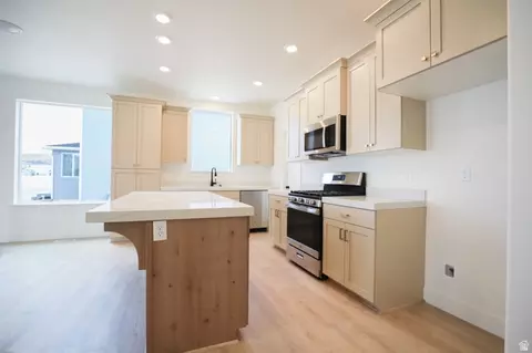 Kitchen - 1973 E Mule Deer Ln #LOT EAGLE, Eagle Mountain, UT 84005 photo 1 of 1