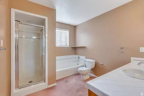 Bath - 886 W 1700 N, Mapleton, UT 84664 photo 1 of 3