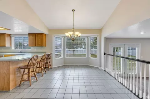Dining - 886 W 1700 N, Mapleton, UT 84664 photo 1 of 1