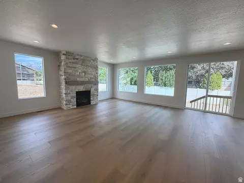 Living - 454 N 950 E #004, American Fork, UT 84003 photo 2 of 5