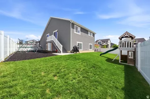 Exterior - 6393 N Pine Tree Way, Eagle Mountain, UT 84005 photo 3 of 4