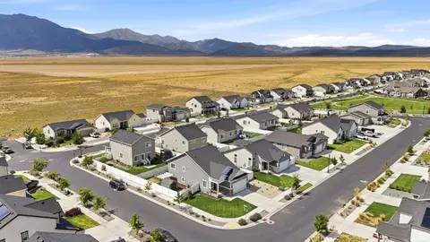 View/Area - 6393 N Pine Tree Way, Eagle Mountain, UT 84005 photo 6 of 6