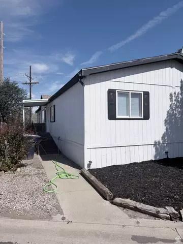 1232 W Governors Way S, Woods Cross, UT 84087