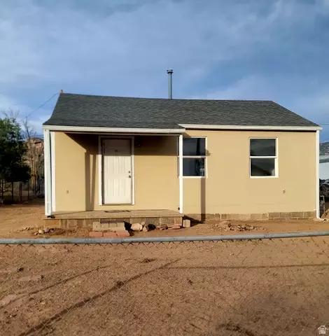 131 W Whitmore Dr, East Carbon, UT 84520