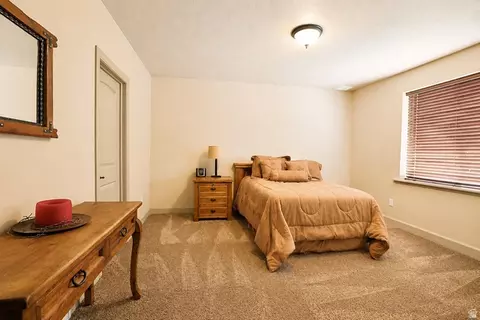 Bedroom - 10656 S Crescent Dr, Sandy, UT 84070 photo 6 of 7