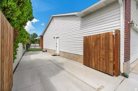 Other - 6354 S Clay Park Dr, Murray, UT 84107 photo 1 of 5