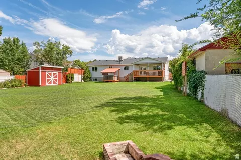 Exterior - 6354 S Clay Park Dr, Murray, UT 84107 photo 6 of 6