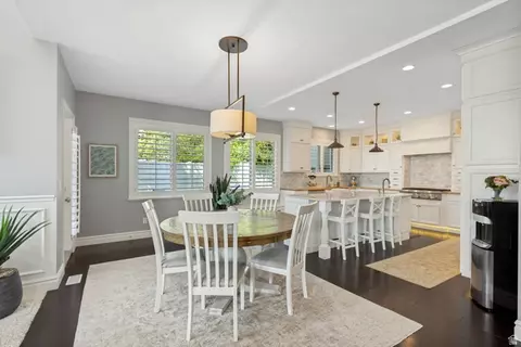 Dining - 3165 E 3935 S, Holladay, UT 84124 photo 2 of 3