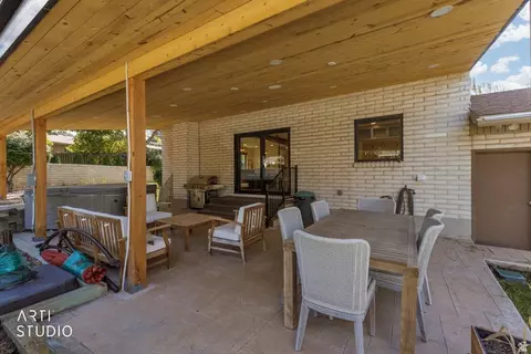 Exterior - 2343 E Germania, Sandy, UT 84093 photo 4 of 11
