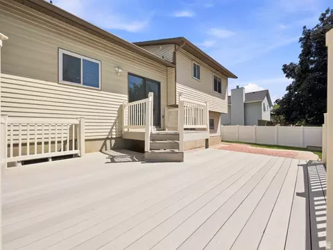 Exterior - 2291 N 2050 E, Layton, UT 84040 photo 5 of 6